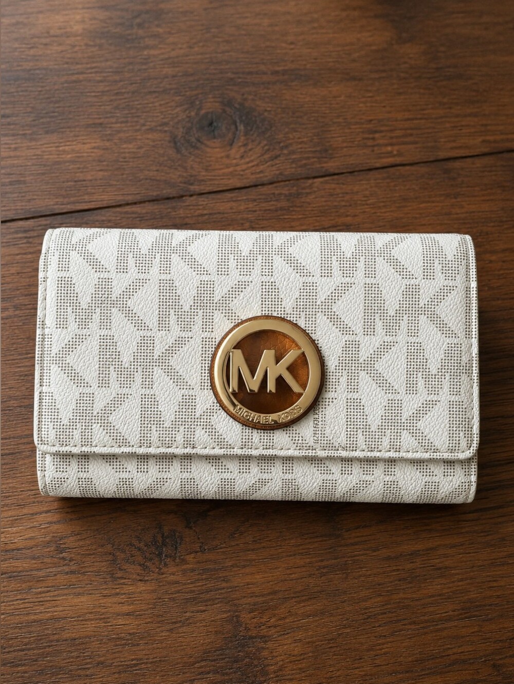 Michael Kors Jet Set Travel Trifold Wallet Vanilla Acorn NWT